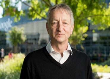 Premian a Hinton por impulsar el “deep learning”