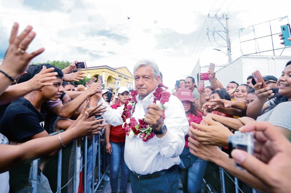 AMLO quiere soltar a los Tigres del Norte en el Azteca