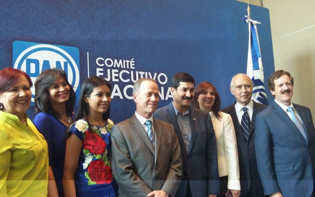 En el equipo de Javier Corral hay reconocidos calderonistas Foto: Especial