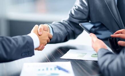 México mantendrá calificación crediticia en 2024, prevé S&P; nearshoring, clave para el crecimiento