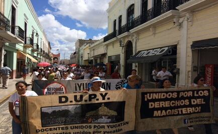 Maestros yucatecos protestan contra de la reforma educativa