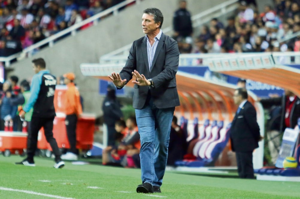 Buscará mantener a su equipo entre los punteros. “El secreto es que no hay secreto. Para eso cuento con el apoyo de la directiva”. Foto: SANDRA BAUTISTA. IMAGO7