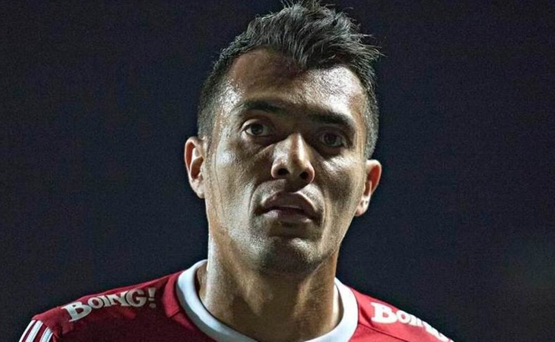 El jugador de 'Xolos' no soportó la derrota a manos de Rayados. 