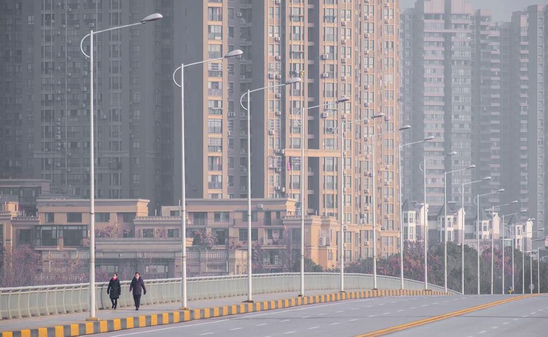 La ciudad de Wuhan luego de que se declarara una cuarentena por el brote del nuevo coronavirus (Foto: AP)