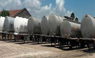 Ejército asegura 164 mil litros de hidrocarburo en Matamoros, Tamaulipas; decomisa armas y vehículos