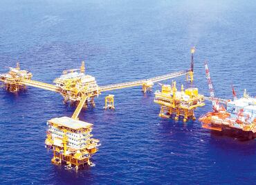 Ingresos petroleros se recuperan 26.8% en primer bimestre de 2021: Hacienda