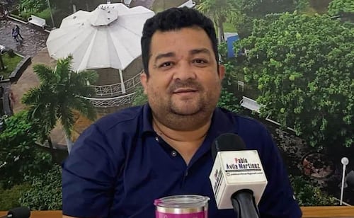 Agreden a golpes a periodista de Tecomán, Colima; estaba acompañado de su familia