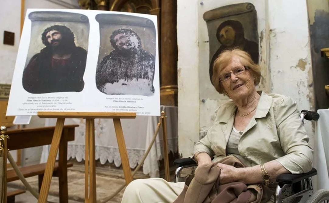 Cecilia Giménez posa ante la obra titulada "Behold the Man" (He aquí el hombre), que se estrena mundialmente en el Santuario de la Misericordia de Borja (Zaragoza). Foto: EFE