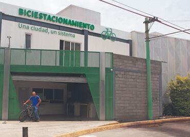 Alistan tres nuevos estacionamientos para bicicletas