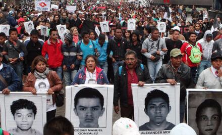 La reunión 60 por Ayotzinapa