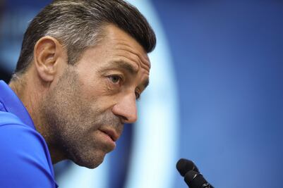 Pedro Caixinha defenderá a muerte a Cruz Azul
