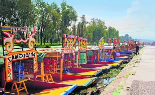 Mexico City Mayor inaugurates 84 million peso rehabilitation of Xochimilco piers