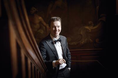 Valuntonis, en el aniversario de Esperanza Azteca