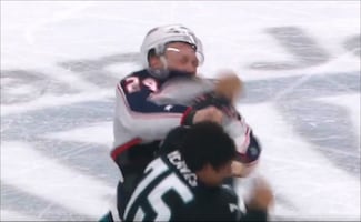 VIDEO: Así fue la brutal pelea entre Ryan Reaves y Mathieu Olivier en la NHL