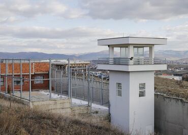 La polémica decisión de Dinamarca de alquilar cientos de celdas en las prisiones de Kosovo