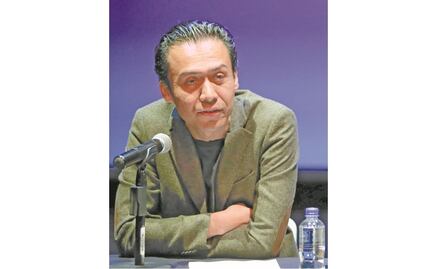 ¿Quién es Marx Arriaga, el funcionario que dice que leer por gusto es capitalista?