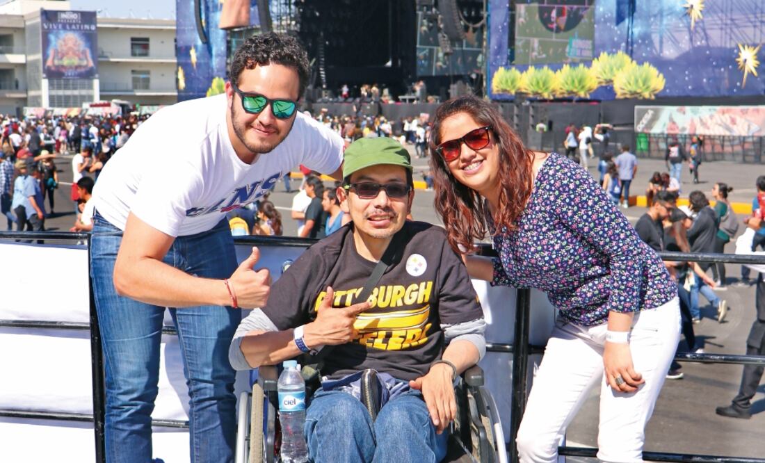 Edel, Mario y Claudia Campos disfrutaron del festival (DANIELA PEÑA. EL UNIVERSAL)