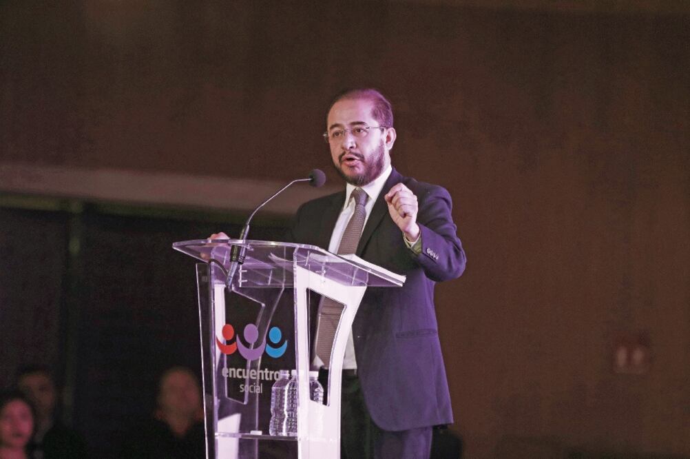 Hugo Eric Flores, líder del Partido Encuentro Social, afirmó, sin tapujos, que su partido es de cristianos, pero también 100% juarista. (ALEJANDRA LEYVA. EL UNIVERSAL)