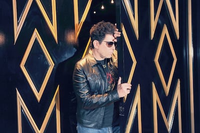 Andrés Calamaro tiene nueva máscara