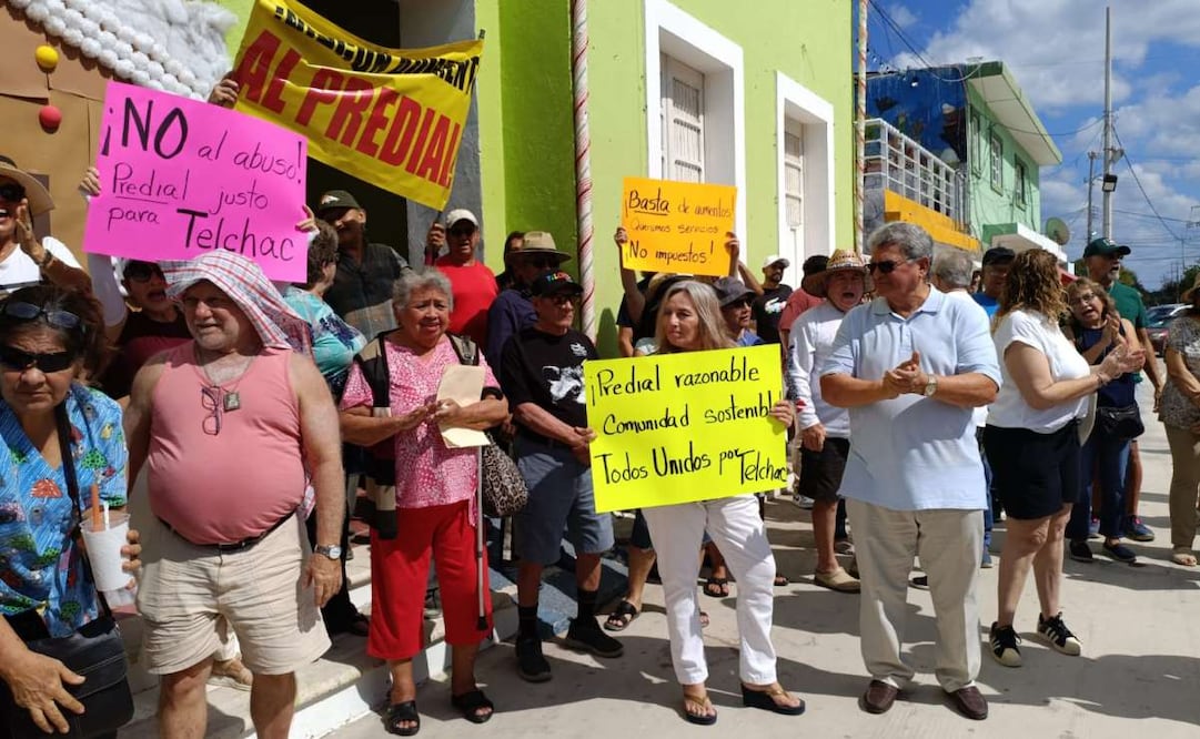 Habitantes de Telchac Puerto, Yucatán, protestan por aumento de predial; acusan incrementos excesivos.
Foto: Especial.