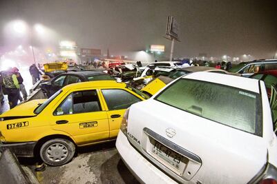 Provoca hielo choques de 70 vehículos en Saltillo y Monterrey
