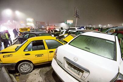 Provoca hielo choques de 70 vehículos en Saltillo y Monterrey