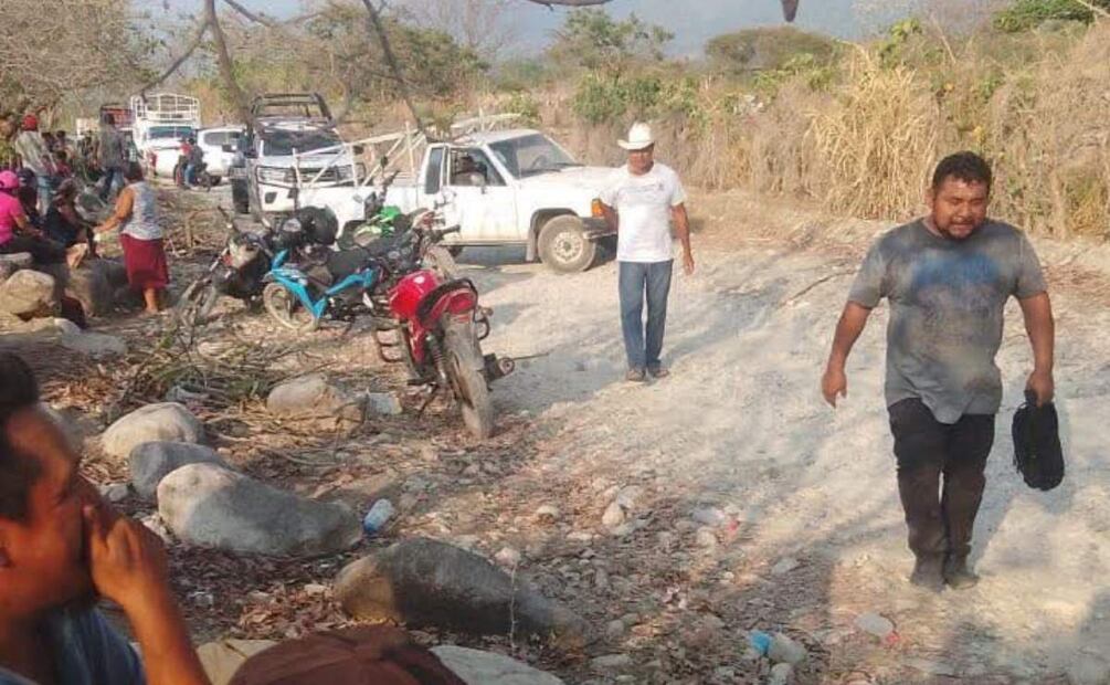 La víctima fue encontrada en la carretera que va de Simón Bolívar y Ruiz Cortínez (22/03/2025). Foto: Especial