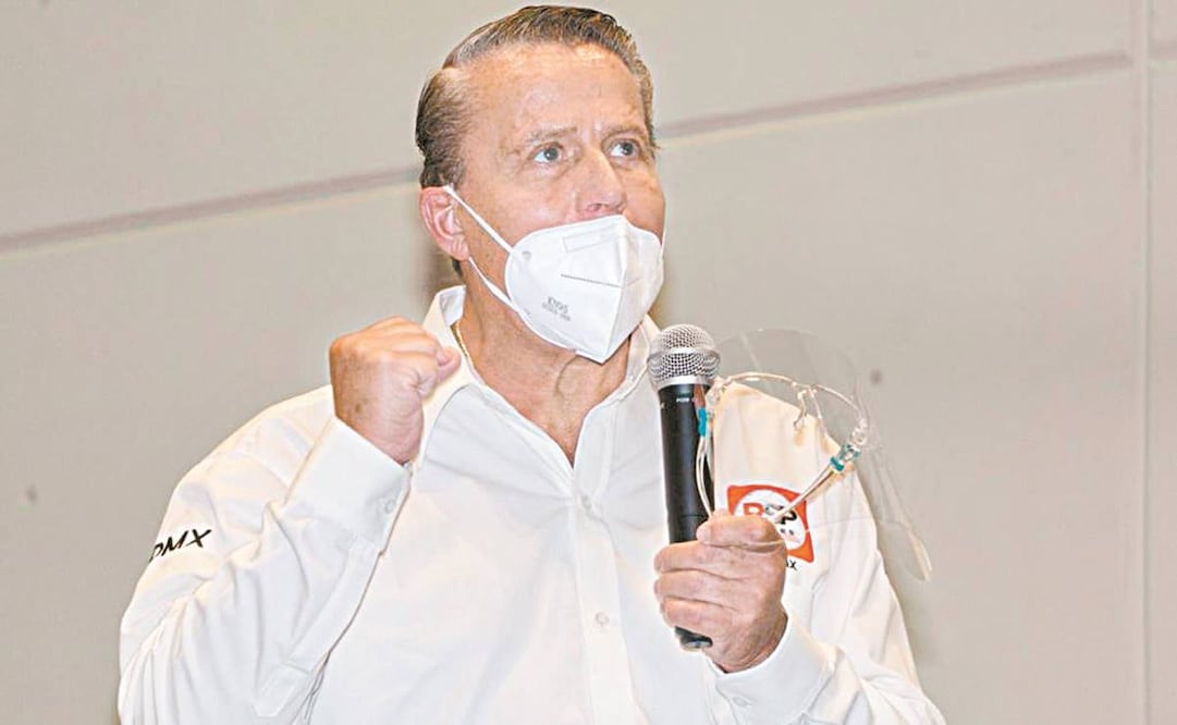 Alfredo Adame dijo que la difusión del audio es parte de una campaña de desprestigio. Foto: ARCHIVO EL UNIVERSAL