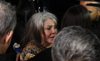 Verónica Castro llega al Foro Cultura Chapultepec y desata caos entre la prensa; reportan confrontación con seguridad del lugar