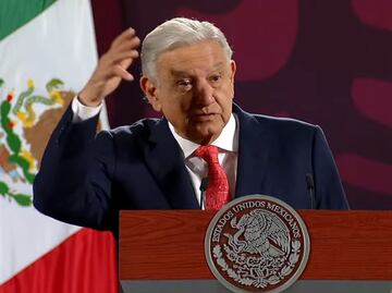 AMLO difunde en la Mañanera supuestos sueldos de Jorge Ramos, León Krauze, Ciro Gómez Leyva y Loret de Mola