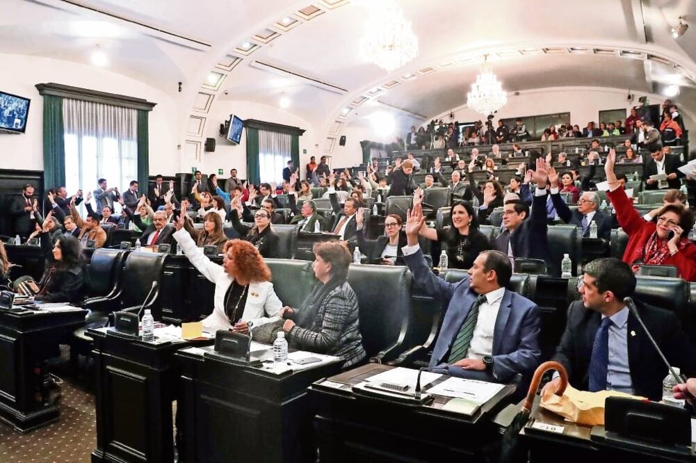 El 19 de octubre pasado la constituyente de Morena, Gabriela Rodríguez, habló del tema en tribuna. Ayer en sesión pidió nuevamente al presidente de la Mesa Directiva, Alejandro Encinas, el estatus del seguimiento al caso (ARIEL OJEDA)