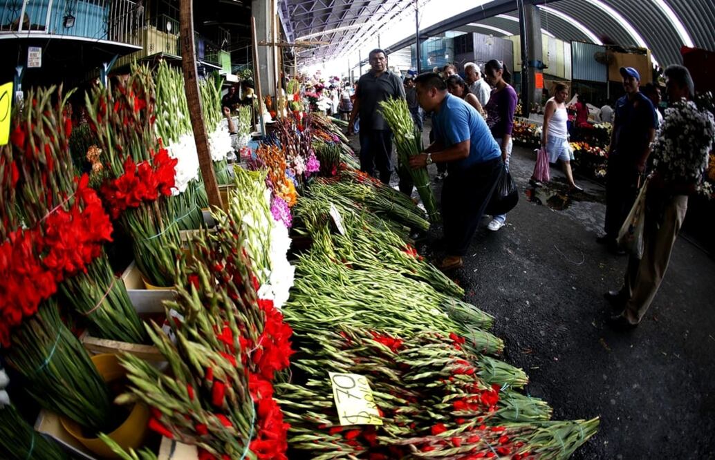Desde el 12 de febrero y hasta el jueves 16, los comerciantes ofrecerán sus productos, en un horario de 22:00 horas hasta el amanecer. Foto: Archivo/EL UNIVERSAL