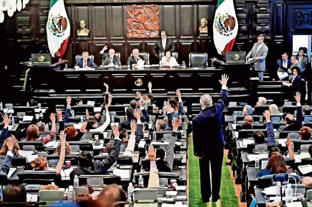 La fecha máxima para la aprobación del documento es el próximo 30 de septiembre, según las disposiciones de la reforma política de la CDMX (ARCHIVO EL UNIVERSAL)