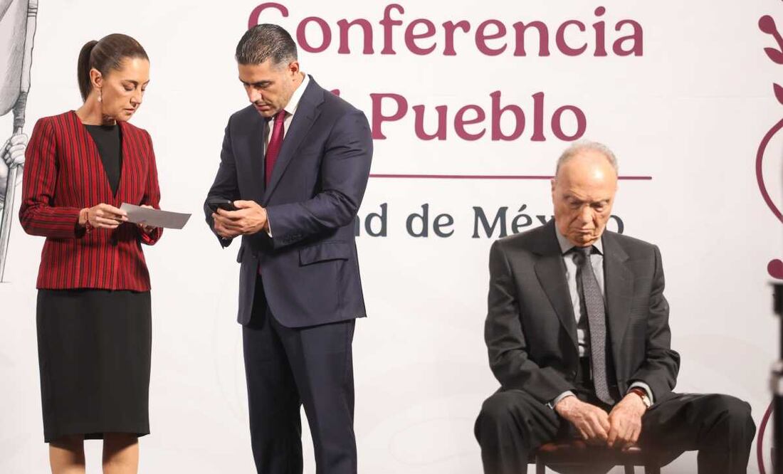 La presidenta Claudia Sheibaum y Omar García Harfuch, titular de la SSPC, durante la mañanera del 20 de mayo del 2025. Foto: Axel Sánchez / EL UNIVERSAL