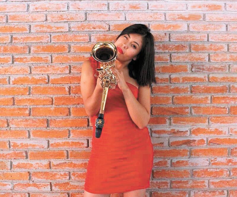 La saxofonista María Elena Ríos Ortiz tiene afectación sicoemocional por el ataque con ácido del que fue víctima. ESPECIAL