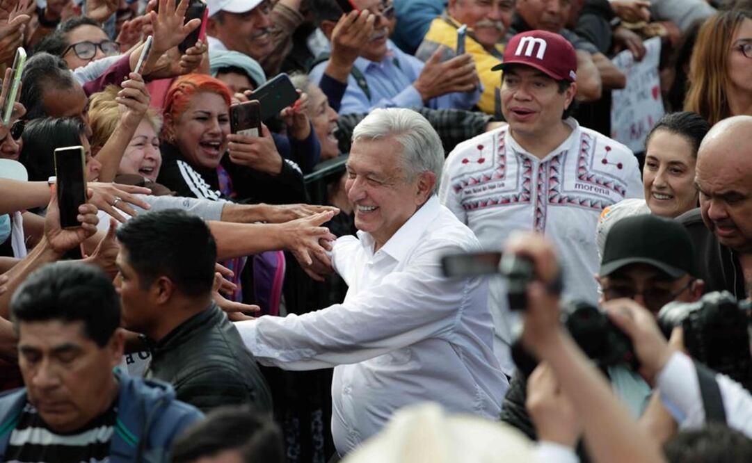 El pasado 27 de noviembre, el presidente López Obrador encabezó una marcha con motivo de sus cuatro años de gobierno. Foto: Archivo/EL UNIVERSAL