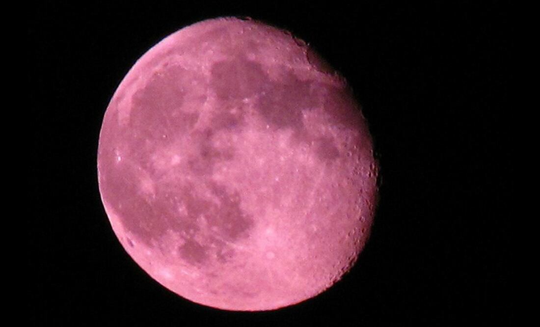 El fenómeno de la Luna rosa, ocurre aproximadamente cada 50 años. Foto: SEDEMA
