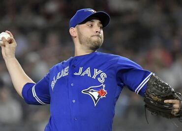 Marco Estrada firma con los Athletics de Oakland