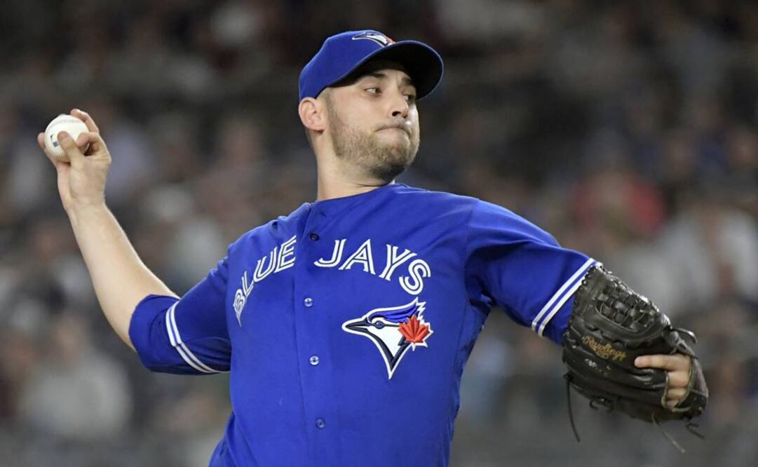 Marco Estrada durante un juego en el Yankee Stadium.  FOTO/AP