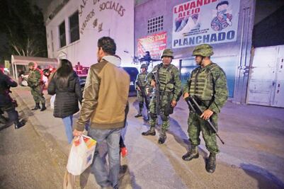 Militares pasan Año Nuevo en servicio