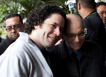 Gustavo Dudamel dedica emotivo mensaje a José Antonio Abreu