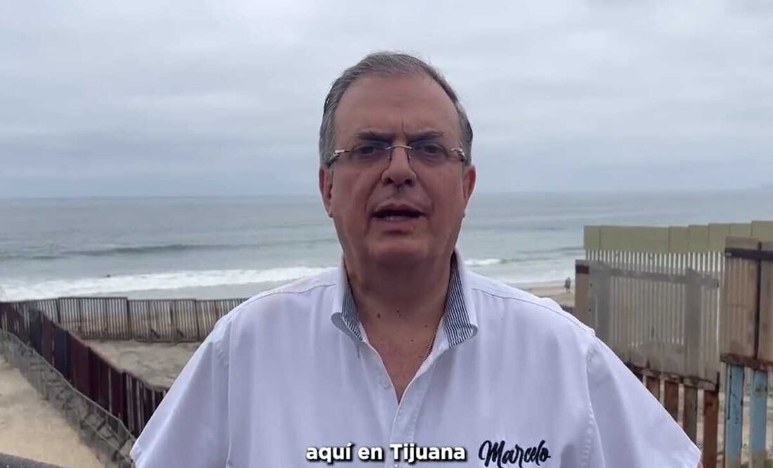 El excanciller explicó que este trozo de muro instalado en Tijuana simboliza la lucha por la libertad de un mundo sin muros. Foto: captura de pantalla