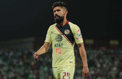 Oribe Peralta pasa bien su cumpleaños, a pesar de crisis goleadora