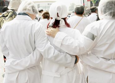 Medical interns to national strike in Mexico