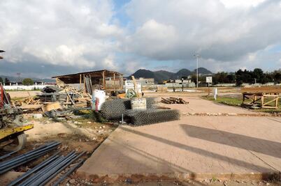 Acondicionan escenario para la misa en Chiapas