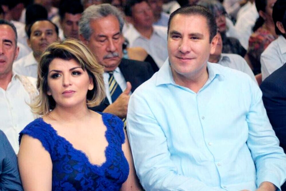 Rafael Moreno Valle, ex gobernador de Puebla, y Janette Ovando, presidenta del Comité Directivo Estatal del PAN (Foto: tomada de @RafaMorenoValle)