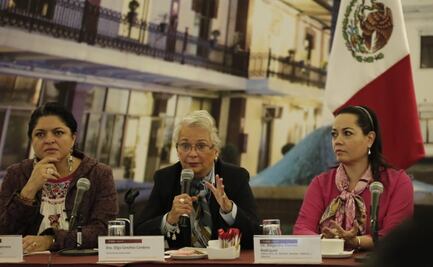 Dialogan sobre estrategia contra violencia de género en Gobernación