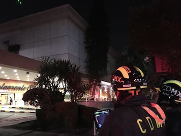 Controlan incendio en Palacio de Hierro de Durango, CDMX