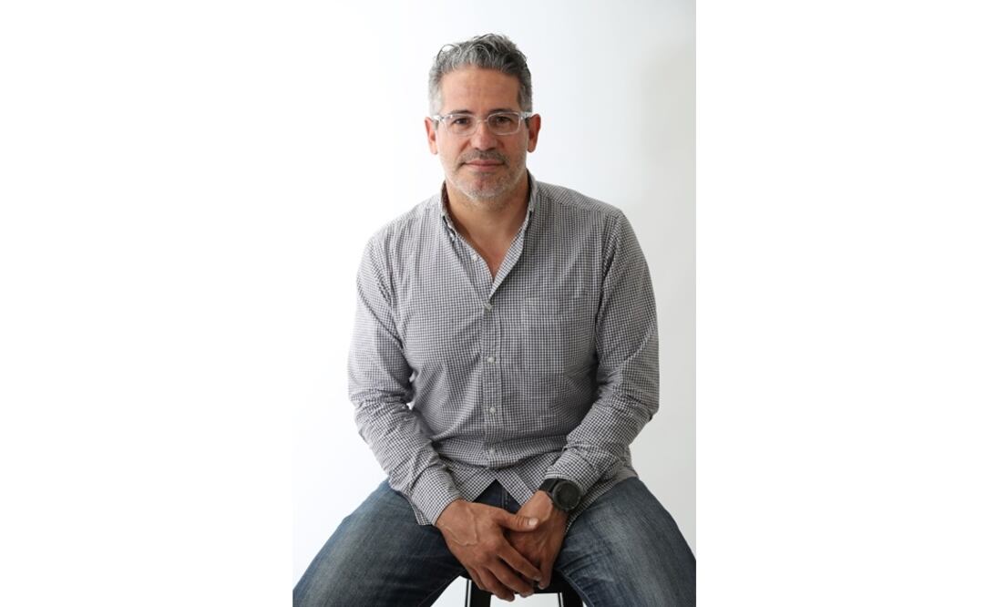 Francisco Valverde cursó la Licenciatura en Artes Plásticas en el Art Center College of Design de California, Estados Unidos. Foto: Juan Carlos Reyes García / EL UNIVERSAL