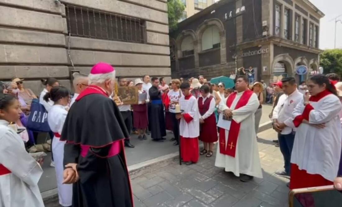 Obispo Ramón Castro Castro durante Pasión y Muerte de Cristo en Cuernavaca, Morelos (18/04/2025). Foto: Especial